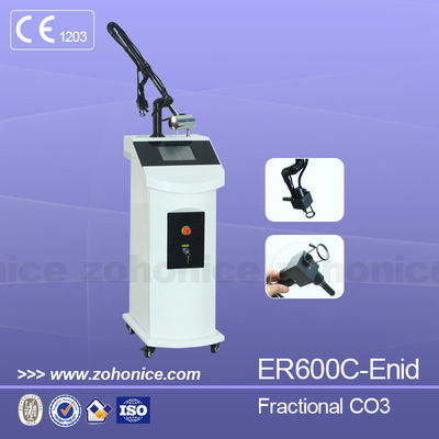 अच्छी कीमत 3mw Diode Fractional Co2 Laser Machine , 30W Scar Removal Equipment ऑनलाइन