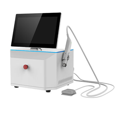 एंटी एजिंग फेस लिफ्टिंग के लिए डबल फ्रीक्वेंसी आइसोलेटेड सुई सोना आरएफ माइक्रोनेडल मशीन